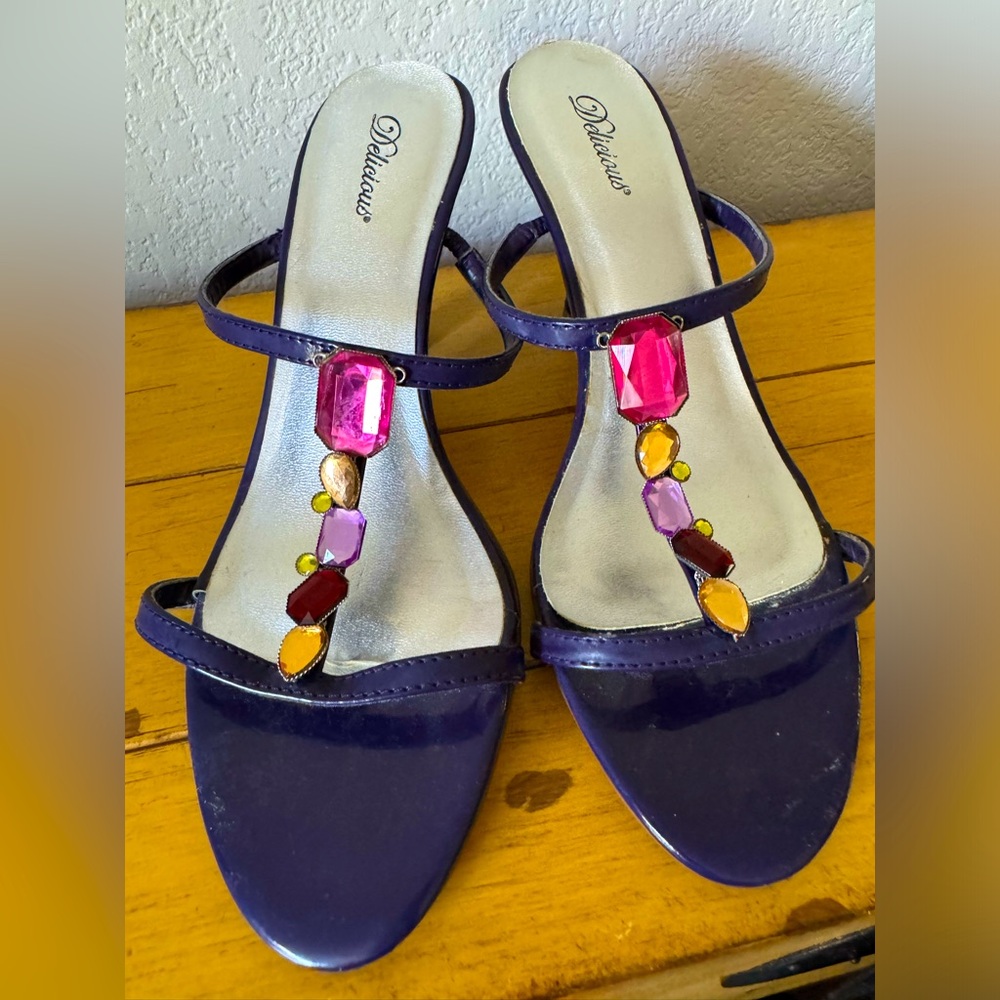 Delicious Size 8.5 Purple Jeweled Heels Sandals